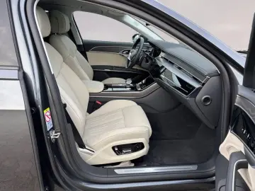 AUDI A8 60 TFSIe L quattro S LINE TV MATRIX PANO B&O