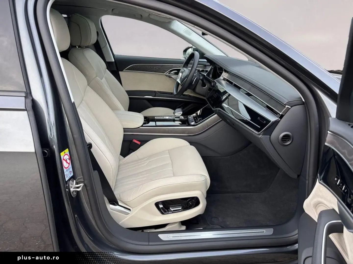 AUDI A8 60 TFSIe L quattro S LINE TV MATRIX PANO B&O