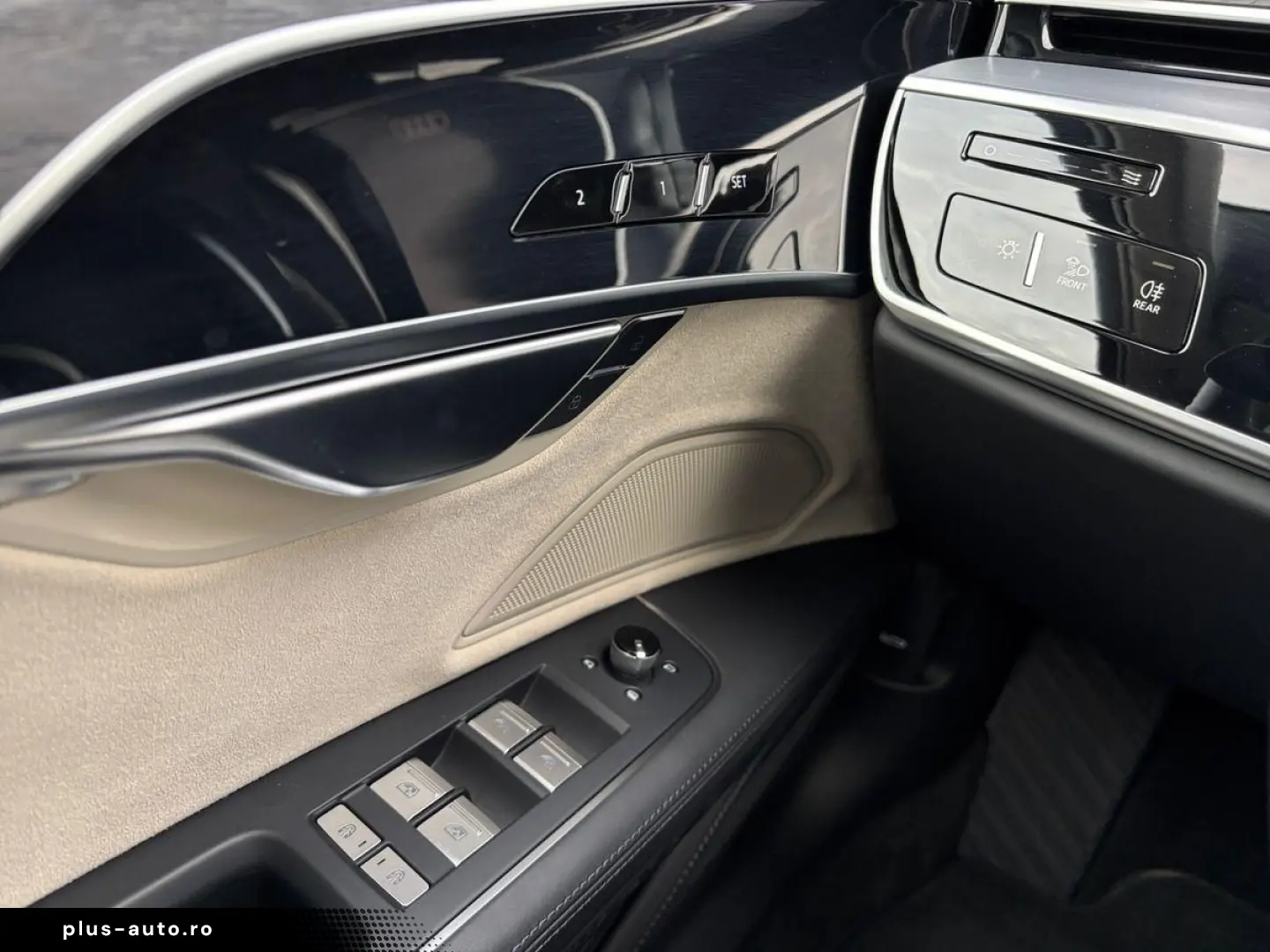 AUDI A8 60 TFSIe L quattro S LINE TV MATRIX PANO B&O