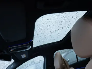 MERCEDES-BENZ E 200 4M AMG-Sport Super Pano Night  20