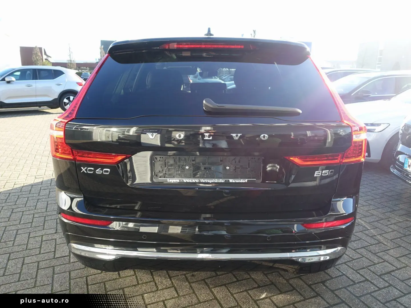 VOLVO XC60 Ultimate B5 AWD Bright 360  FourC AHK StndH