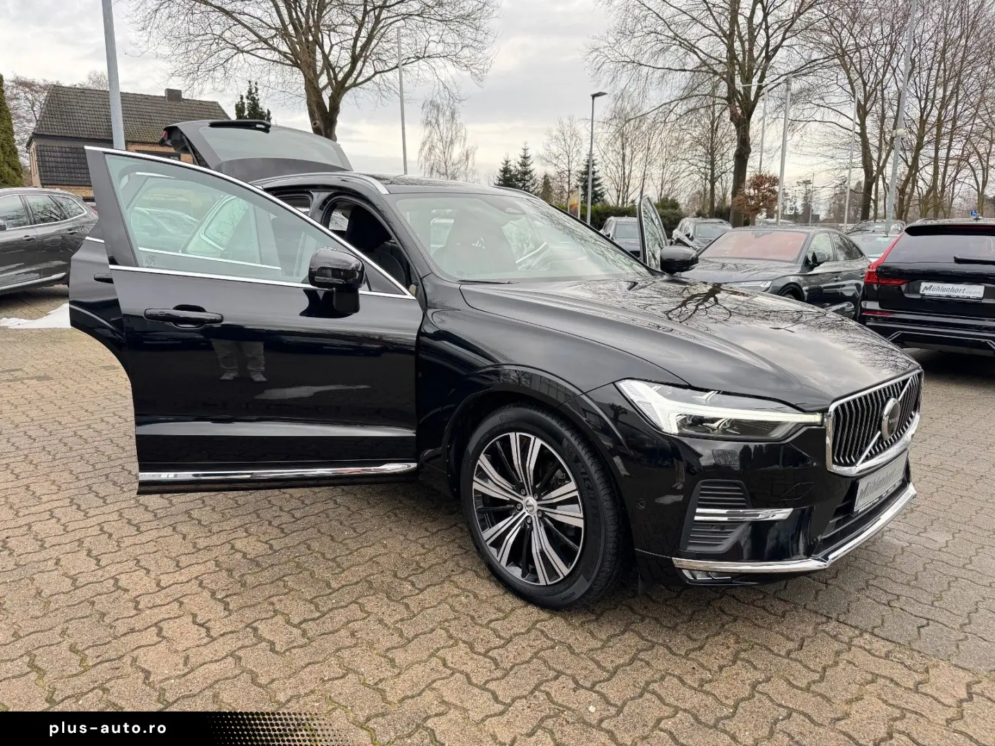 VOLVO XC60 B5 D AWD ULTIMATE BRIGHT-AHK-Luft-Sthzg-360
