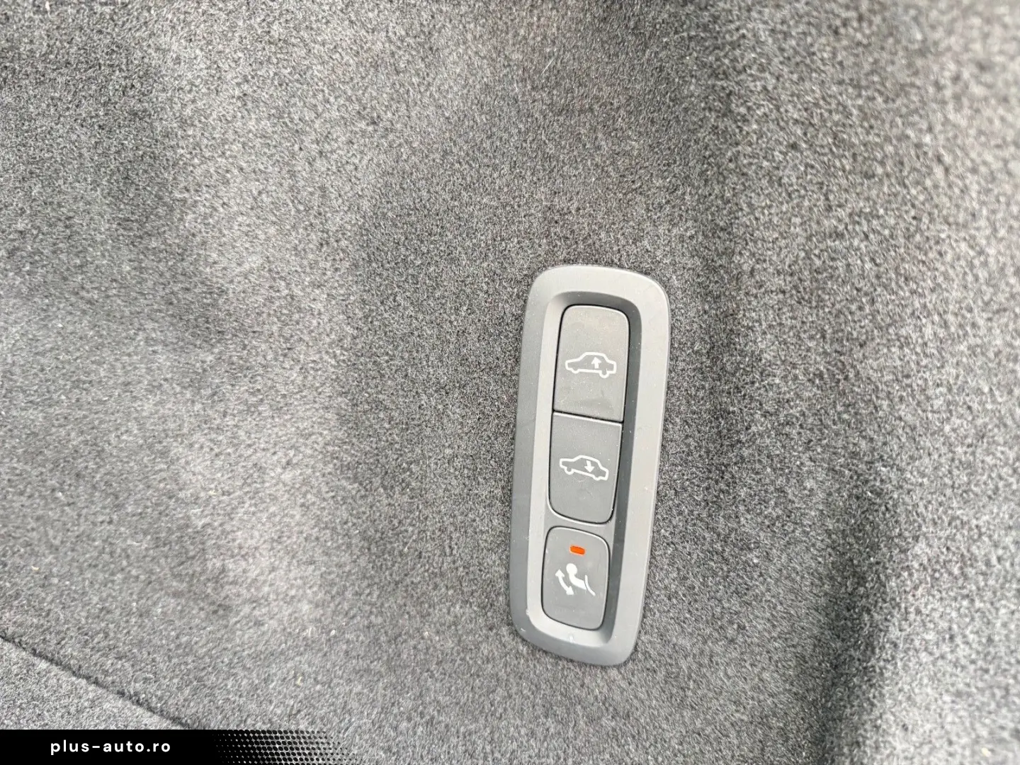 VOLVO XC60 B5 D AWD ULTIMATE BRIGHT-AHK-Luft-Sthzg-360