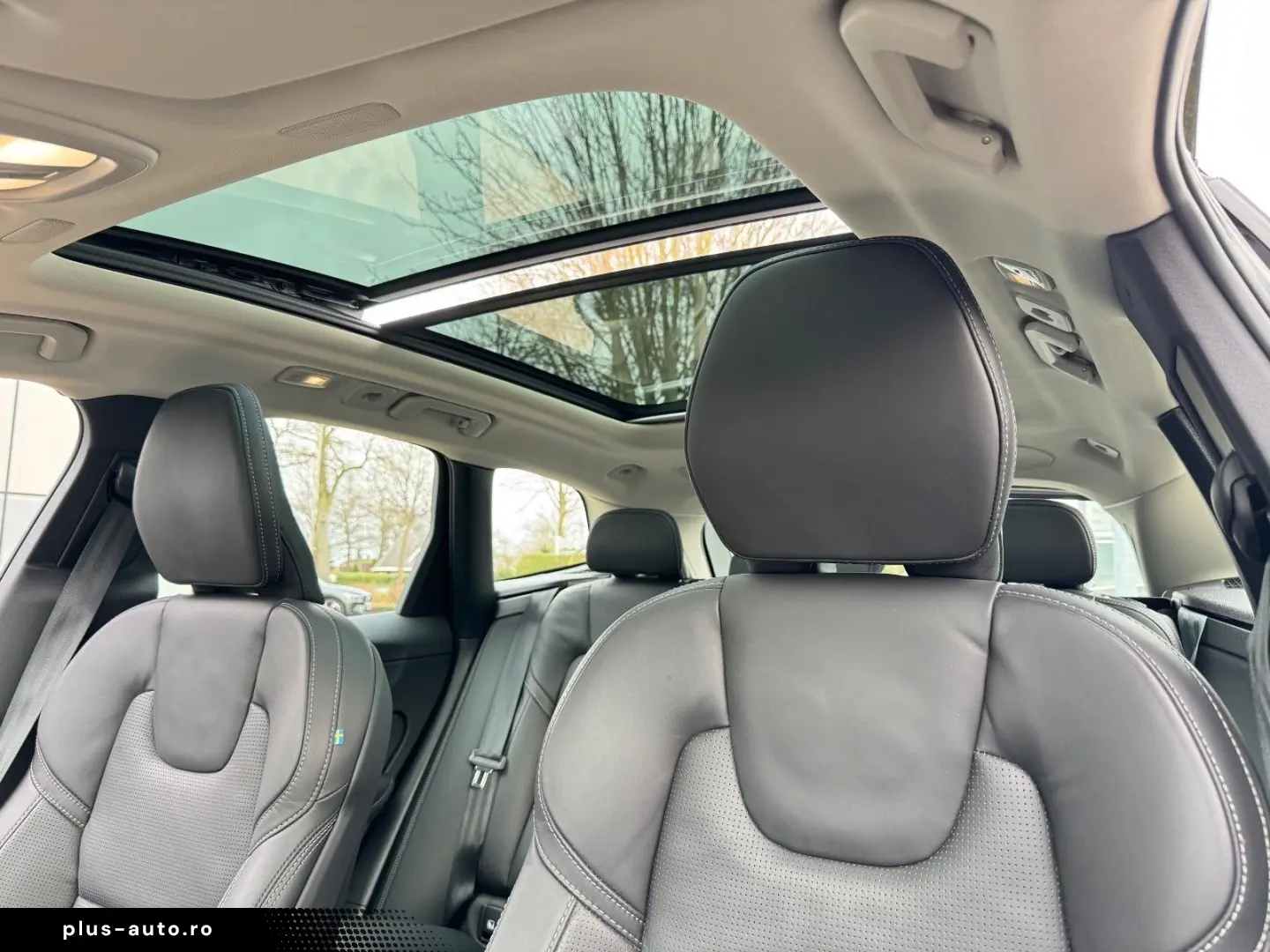 VOLVO XC60 B5 D AWD ULTIMATE BRIGHT-AHK-Luft-Sthzg-360