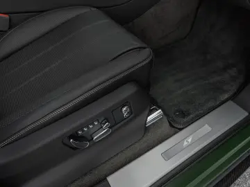 BENTLEY Bentayga S V8   Standheizung