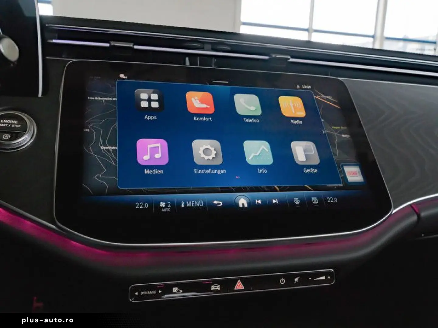 MERCEDES-BENZ E 200 AMG-Sport Pano Burm HUD Distr 20