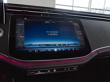 MERCEDES-BENZ E 200 AMG-Sport Pano Burm HUD Distr 20