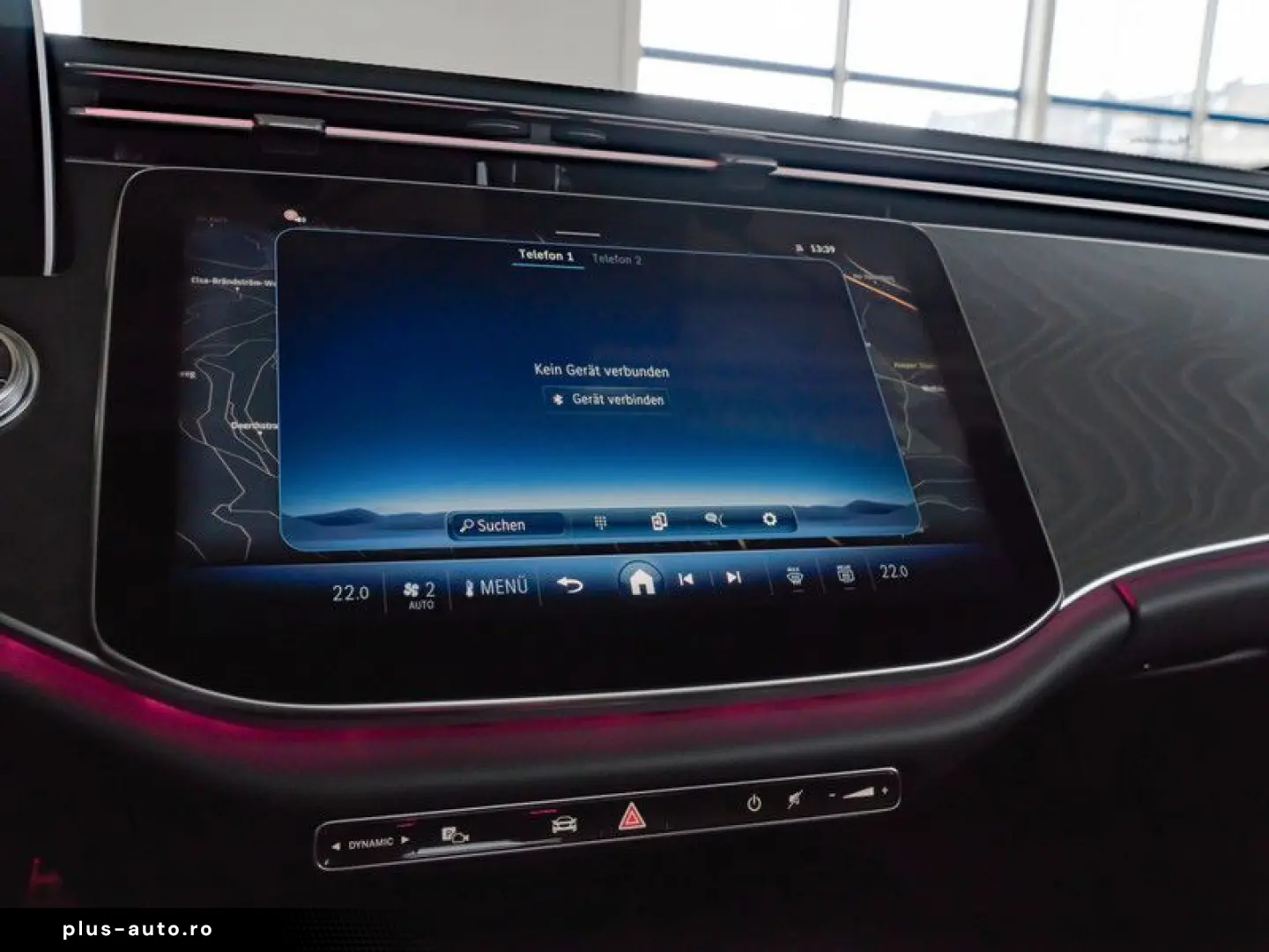 MERCEDES-BENZ E 200 AMG-Sport Pano Burm HUD Distr 20