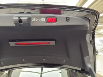 MERCEDES-BENZ E 200 EXCLUSIVE PREM 21'' BU&hellip;