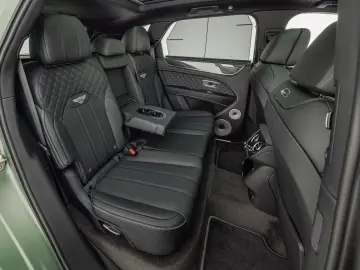 BENTLEY Bentayga S V8