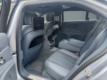 BENTLEY Flying Spur Speed First Edition V8 HYBRID