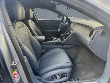 BENTLEY Flying Spur Speed First Edition V8 HYBRID