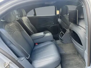 BENTLEY Flying Spur Speed First Edition V8 HYBRID