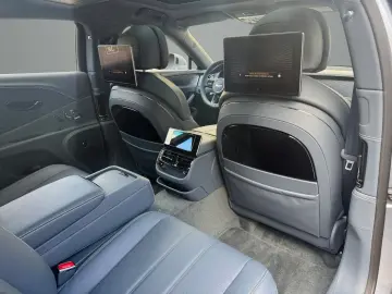 BENTLEY Flying Spur Speed First Edition V8 HYBRID