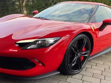 FERRARI Ferrari 296 GTB