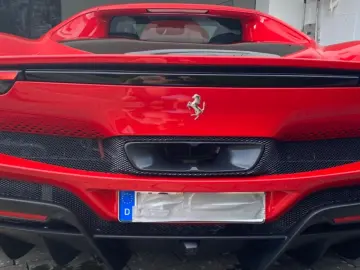 FERRARI Ferrari 296 GTB