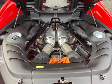 FERRARI Ferrari 296 GTB