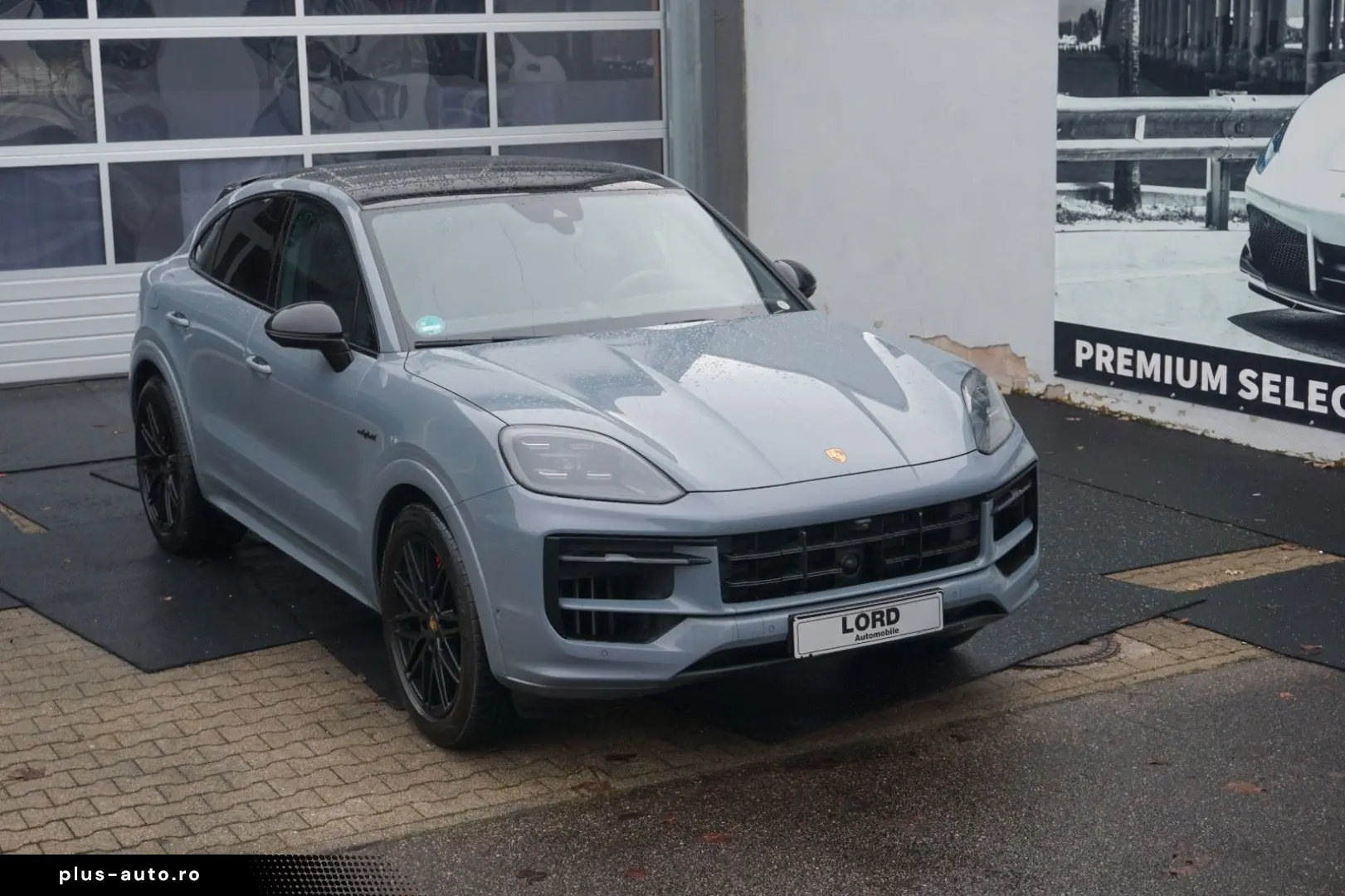PORSCHE Cayenne Coupe S E-Hybrid Sport Design Paket HAL