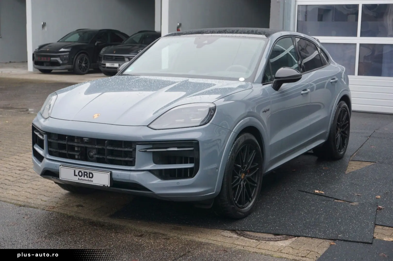 PORSCHE Cayenne Coupe S E-Hybrid Sport Design Paket HAL