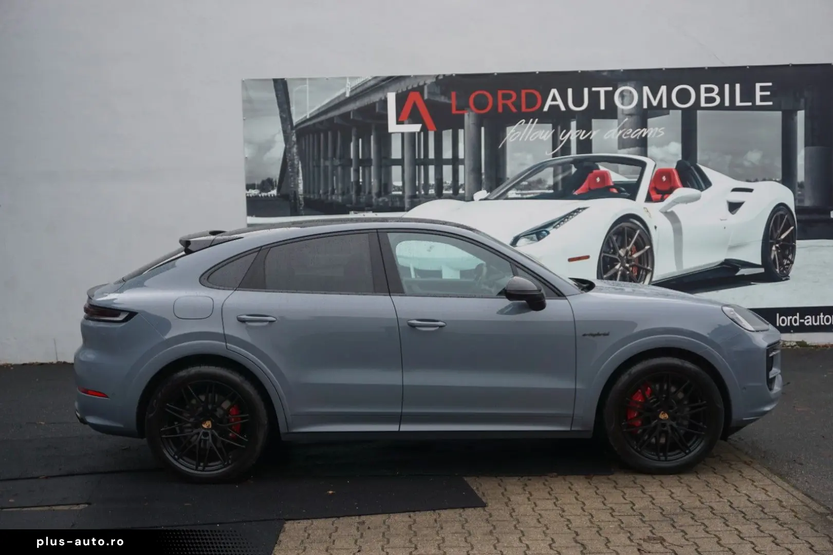 PORSCHE Cayenne Coupe S E-Hybrid Sport Design Paket HAL