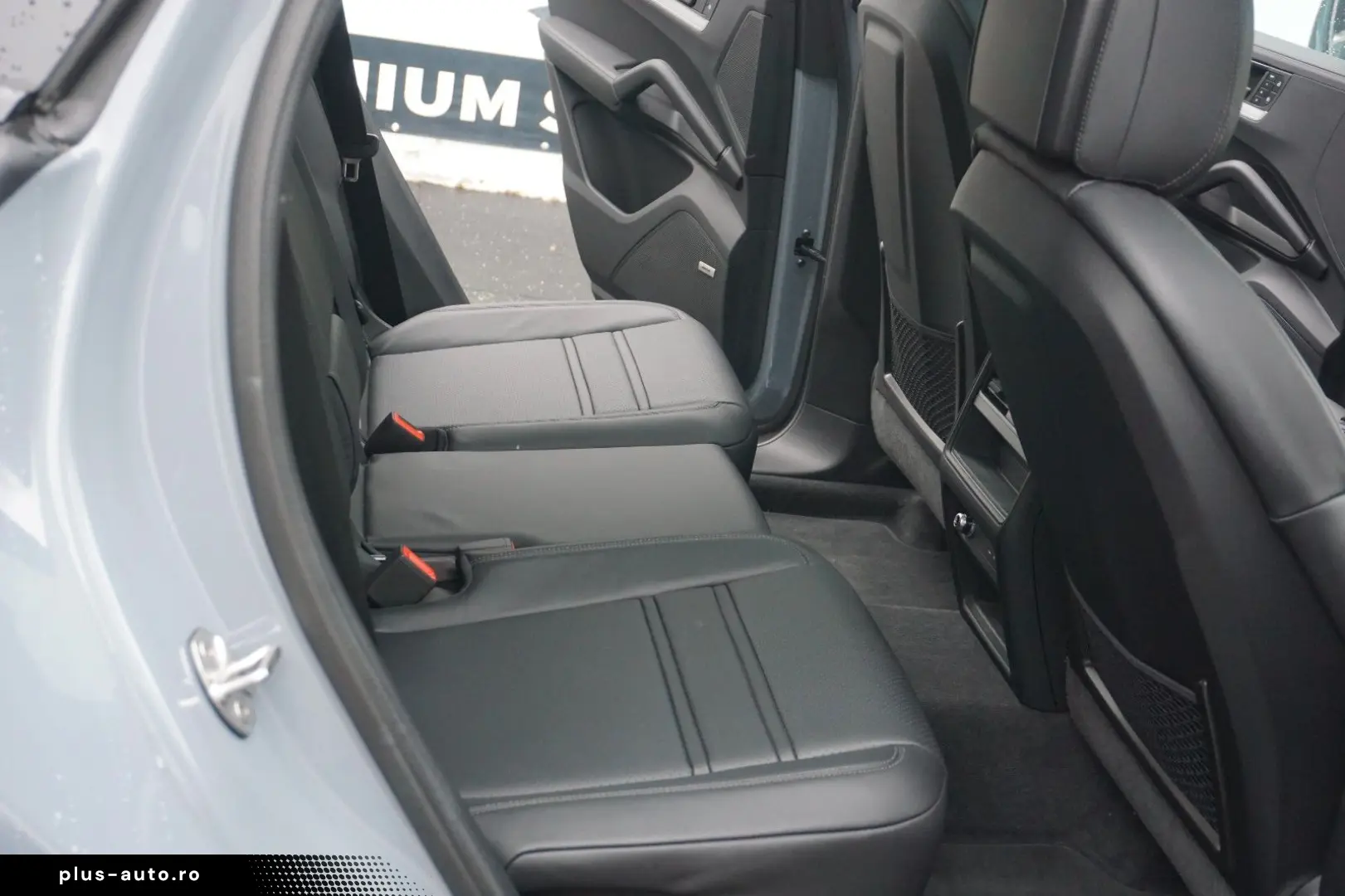 PORSCHE Cayenne Coupe S E-Hybrid Sport Design Paket HAL