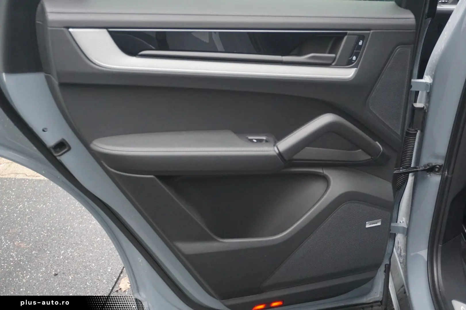 PORSCHE Cayenne Coupe S E-Hybrid Sport Design Paket HAL