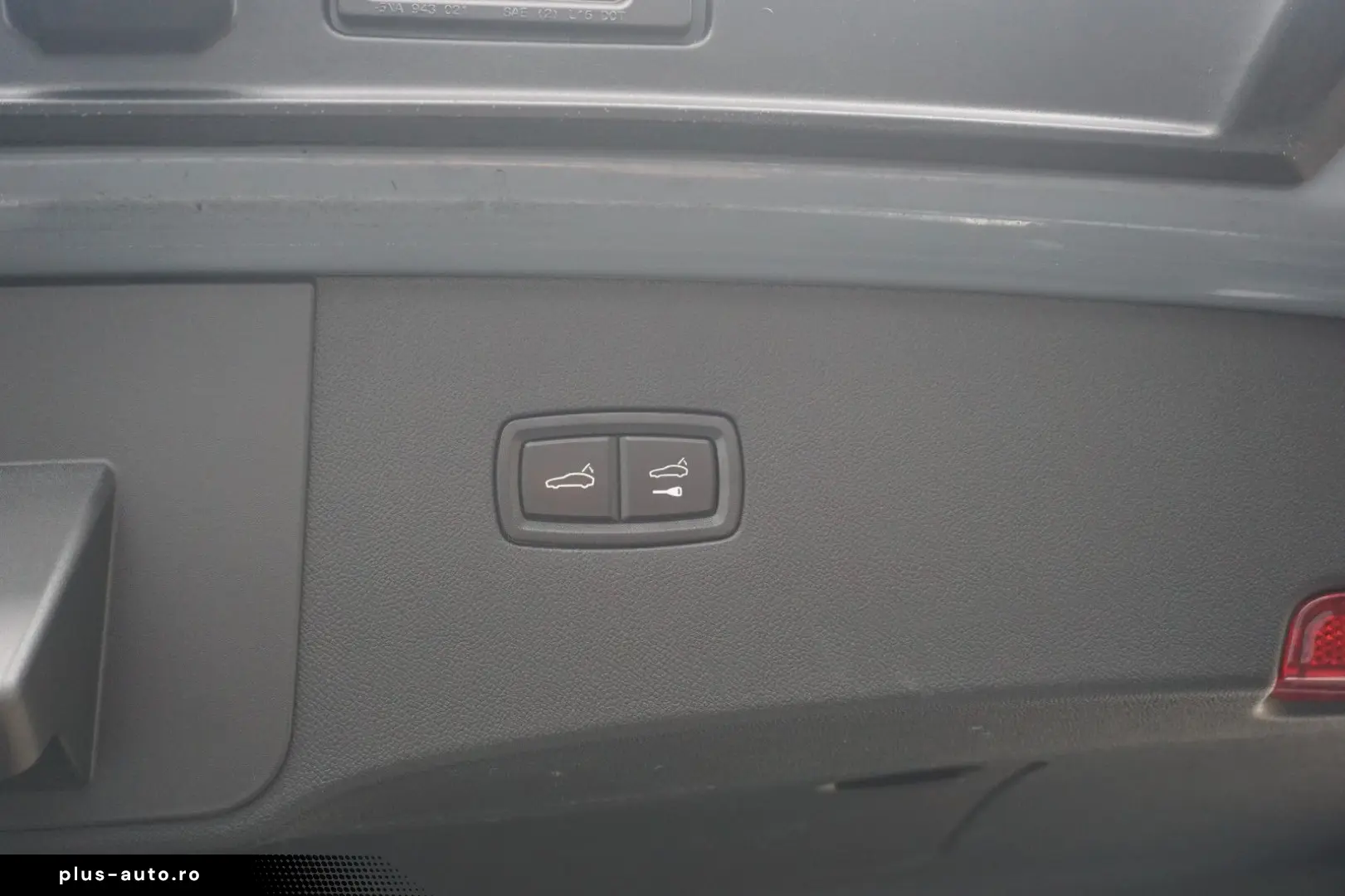 PORSCHE Cayenne Coupe S E-Hybrid Sport Design Paket HAL