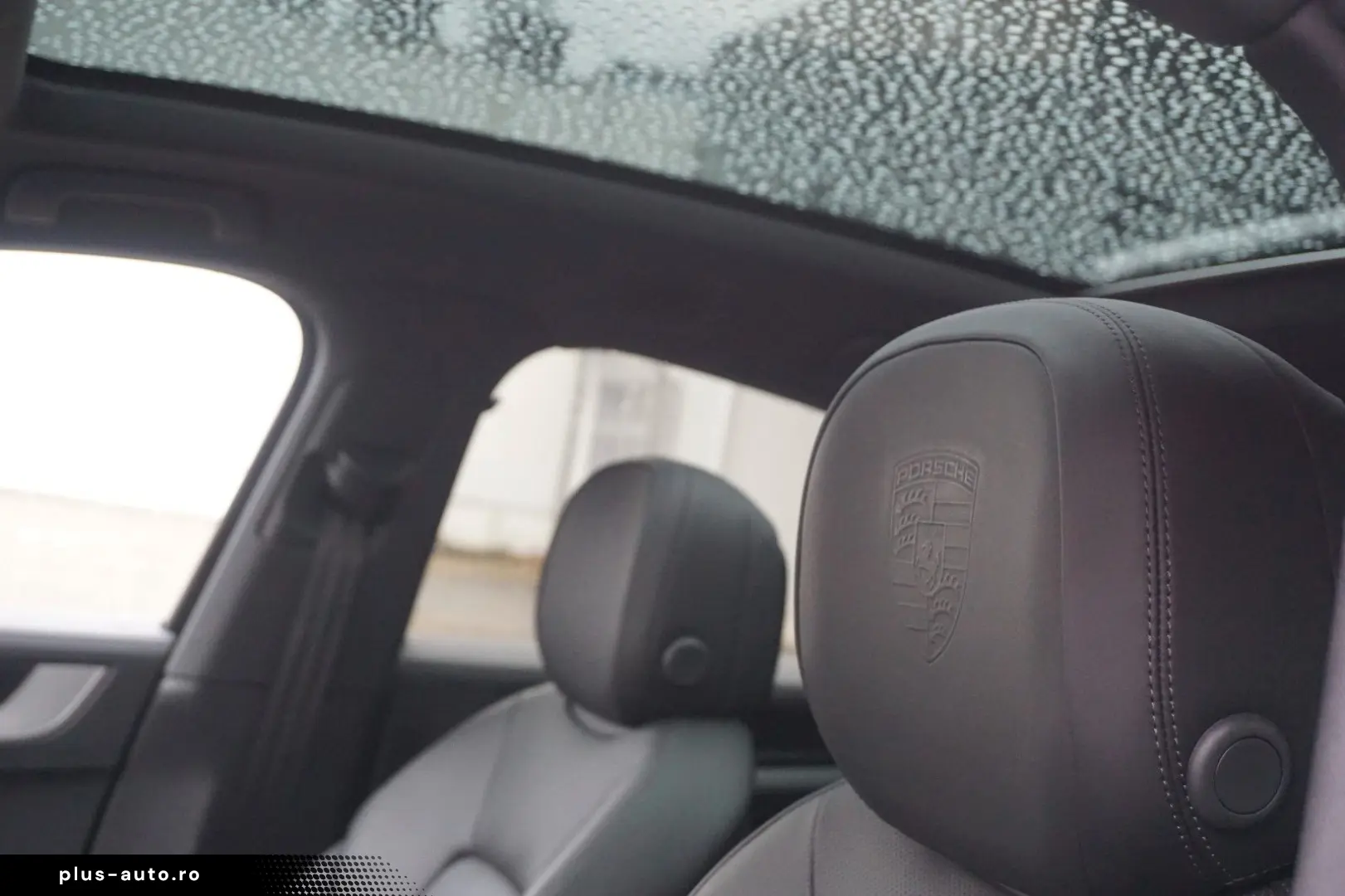 PORSCHE Cayenne Coupe S E-Hybrid Sport Design Paket HAL