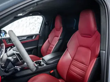 PORSCHE Cayenne Turbo GT E-Hybrid Coupe  Carbon  Alcan