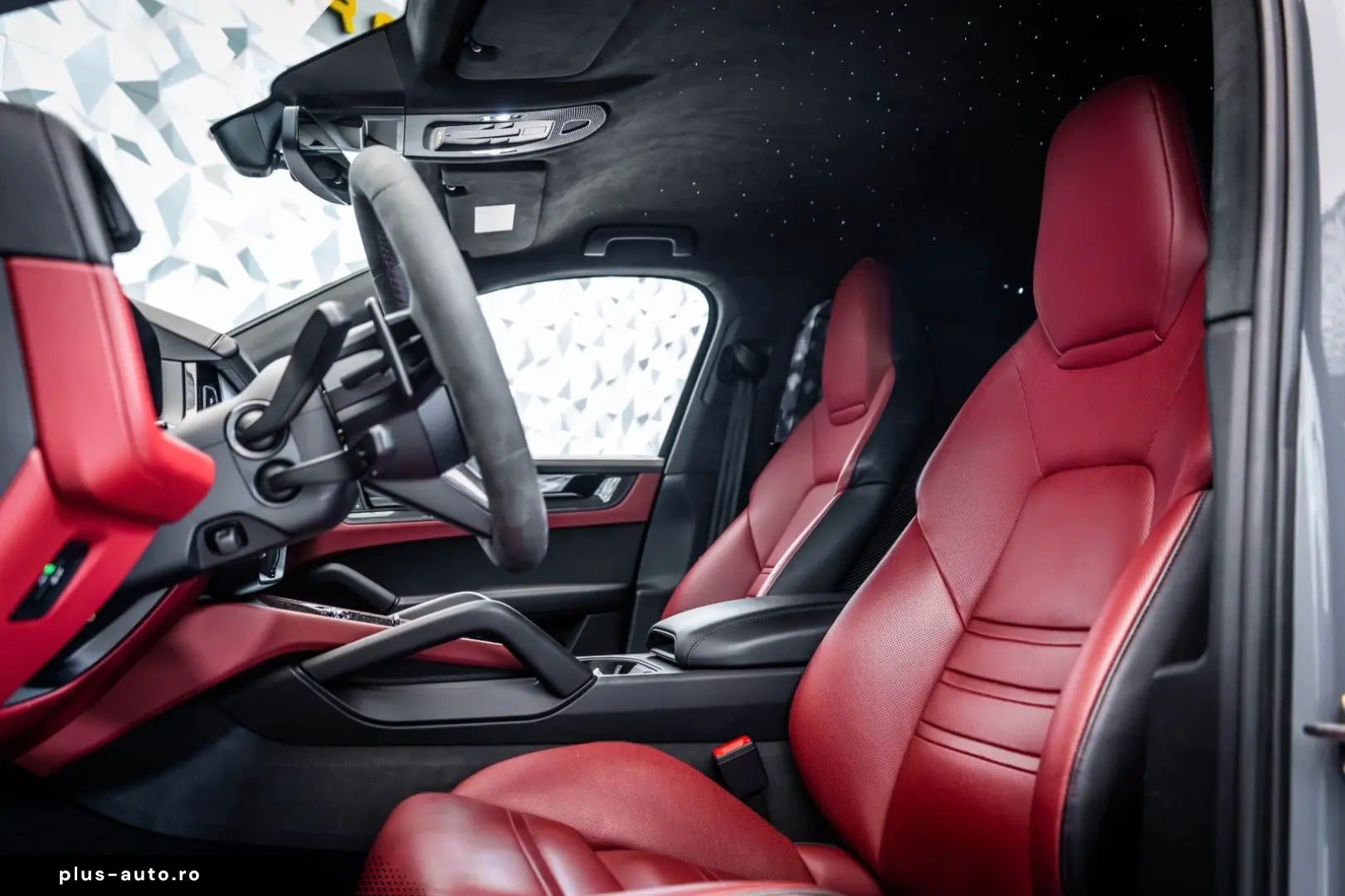 PORSCHE Cayenne Turbo GT E-Hybrid Coupe  Carbon  Alcan