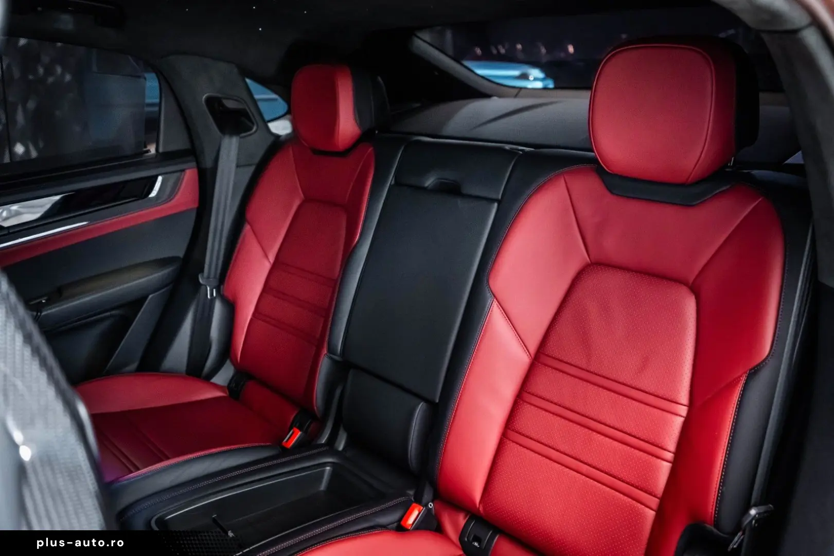 PORSCHE Cayenne Turbo GT E-Hybrid Coupe  Carbon  Alcan