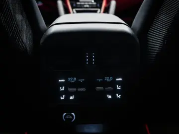 PORSCHE Cayenne Turbo GT E-Hybrid Coupe  Carbon  Alcan