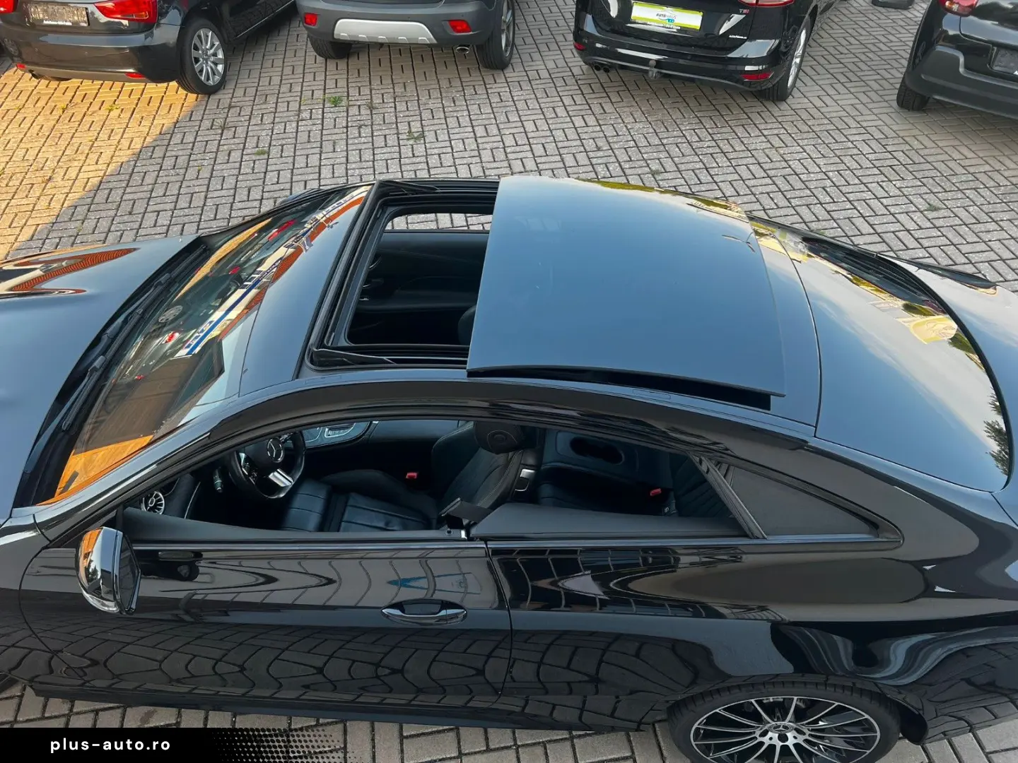 MERCEDES-BENZ AMG-Line 4Matic Pano Burmester Memory LED 360