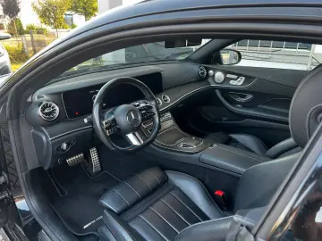 MERCEDES-BENZ AMG-Line 4Matic Pano Burmester Memory LED 360