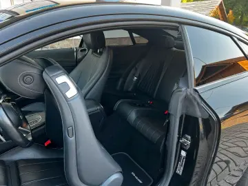 MERCEDES-BENZ AMG-Line 4Matic Pano Burmester Memory LED 360