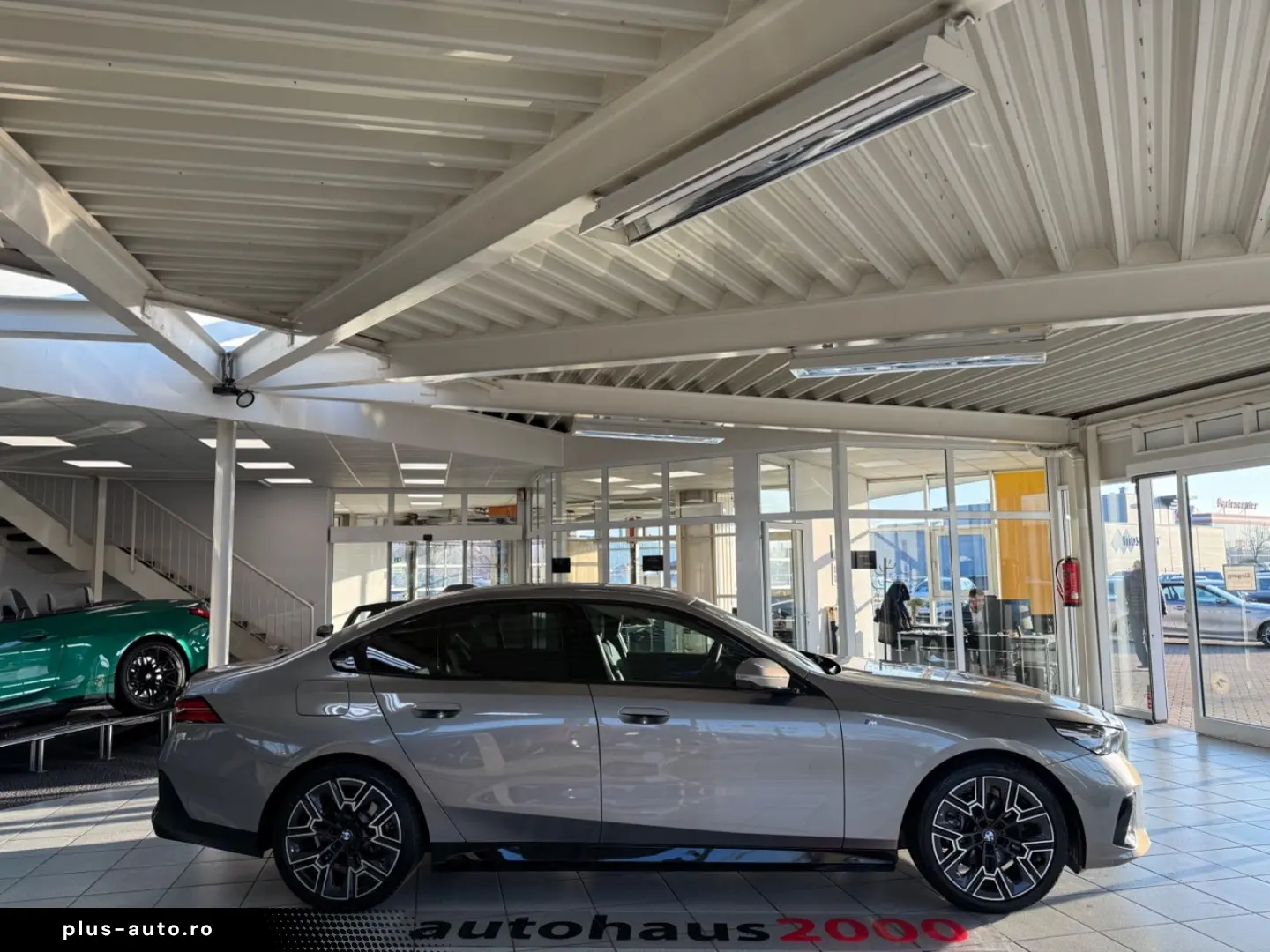 BMW 520i M Sportpaket AUT. LED HUD 360  AHK SITZBEL.