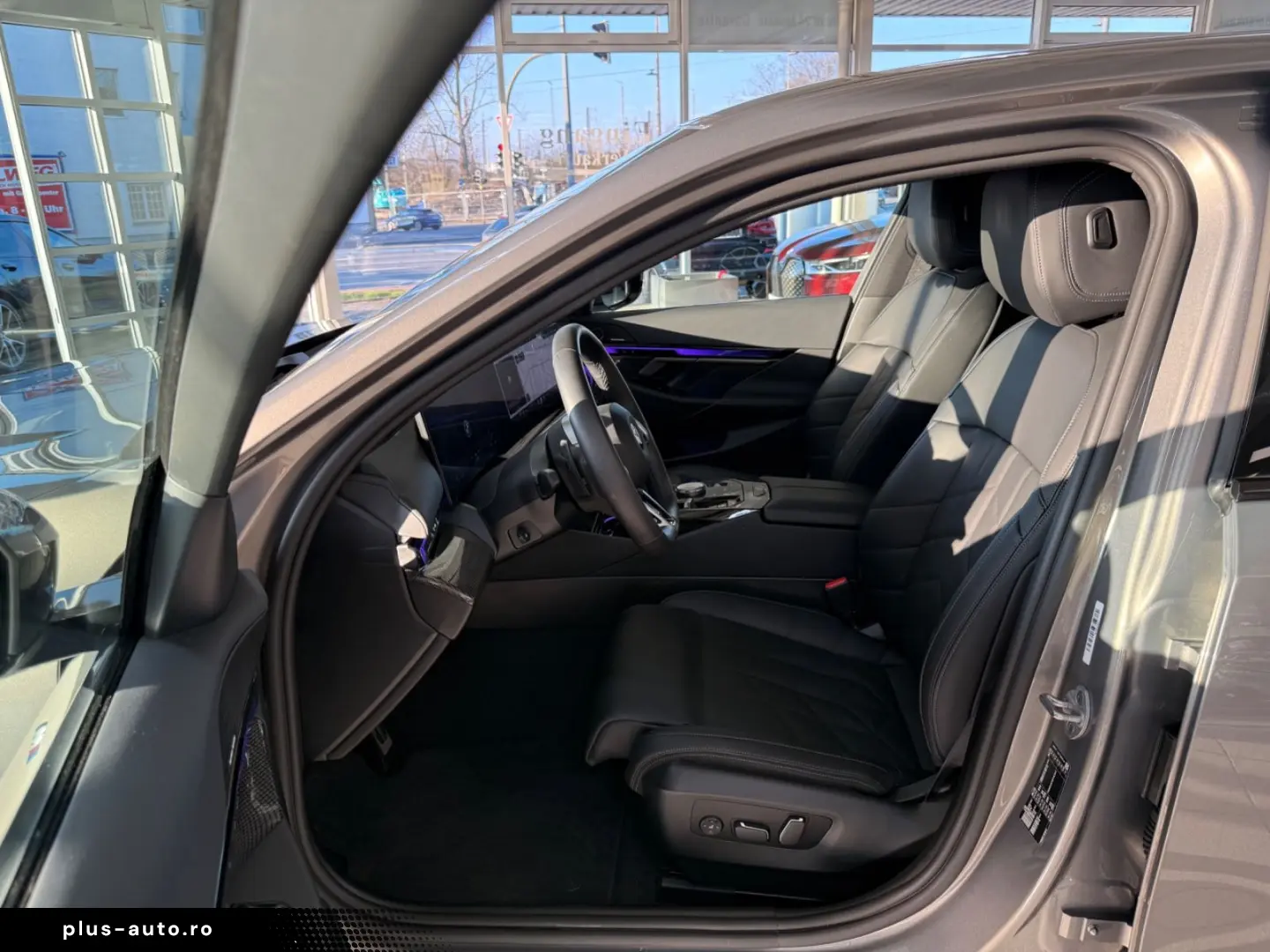 BMW 520i M Sportpaket AUT. LED HUD 360  AHK SITZBEL.