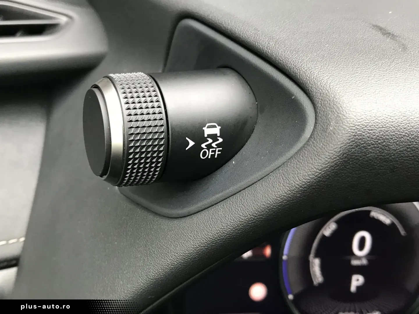 LEXUS UX300e BUSINESS