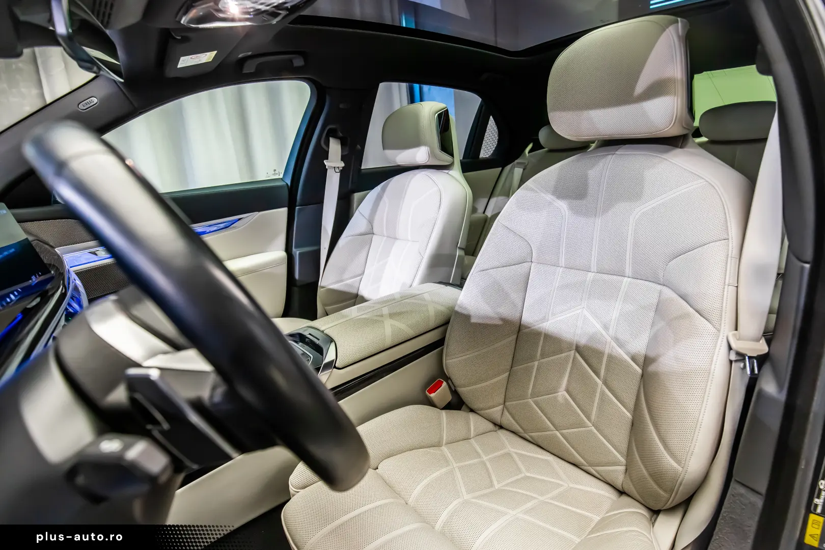 BMW 750e xDrive M-Sport  Warranty 03 27  Full PPF