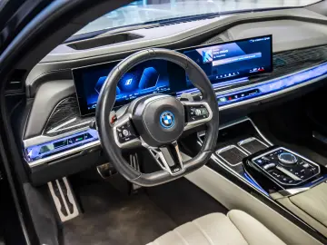 BMW 750e xDrive M-Sport  Warranty 03 27  Full PPF