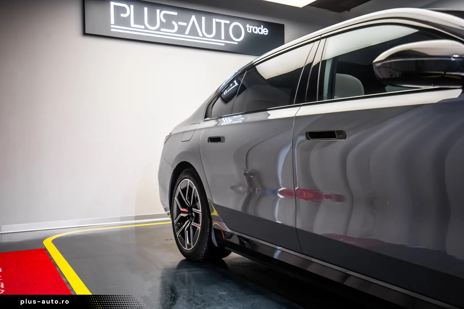 BMW 750e xDrive M-Sport  Warranty 03 27  Full PPF