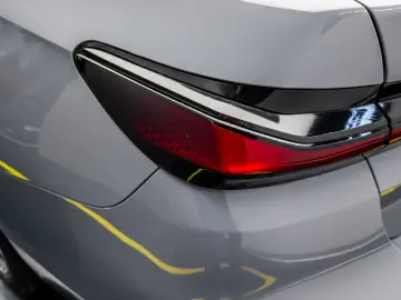 BMW 750e xDrive M-Sport  Warranty 03 27  Full PPF