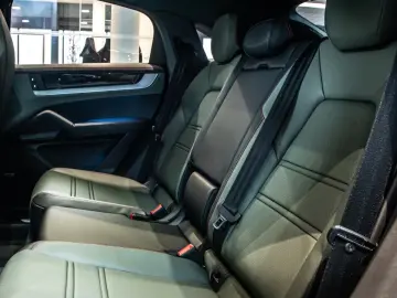 Porsche Cayenne Coupe S