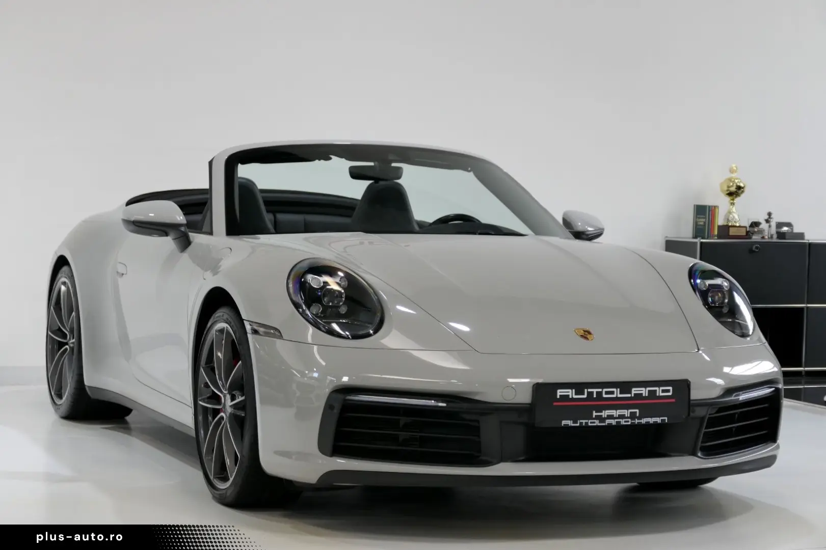 PORSCHE 992 Carrera S Cabrio  Sportabgas Kreide LM21 LED