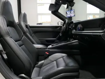 PORSCHE 992 Carrera S Cabrio  Sportabgas Kreide LM21 LED