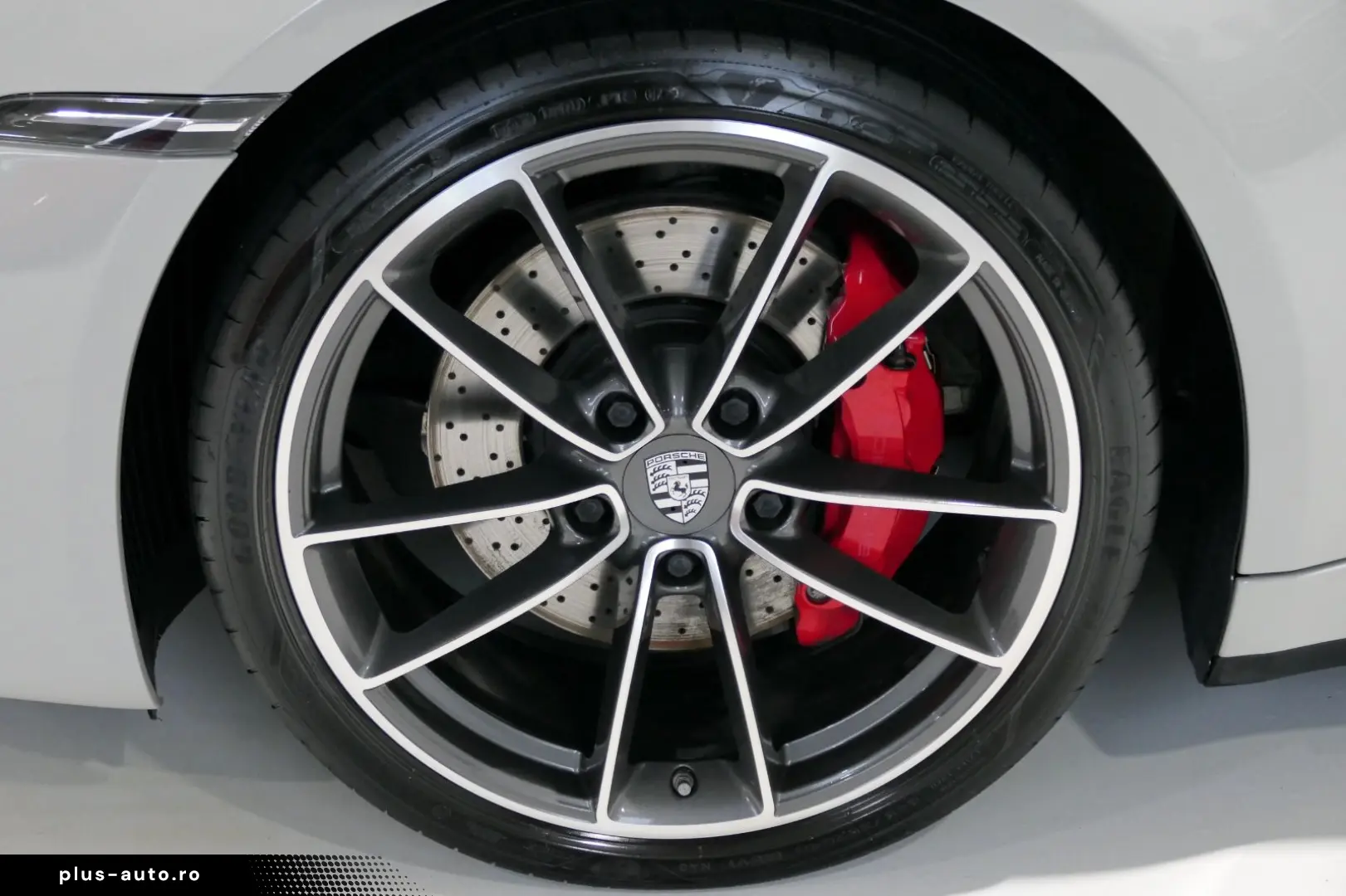 PORSCHE 992 Carrera S Cabrio  Sportabgas Kreide LM21 LED