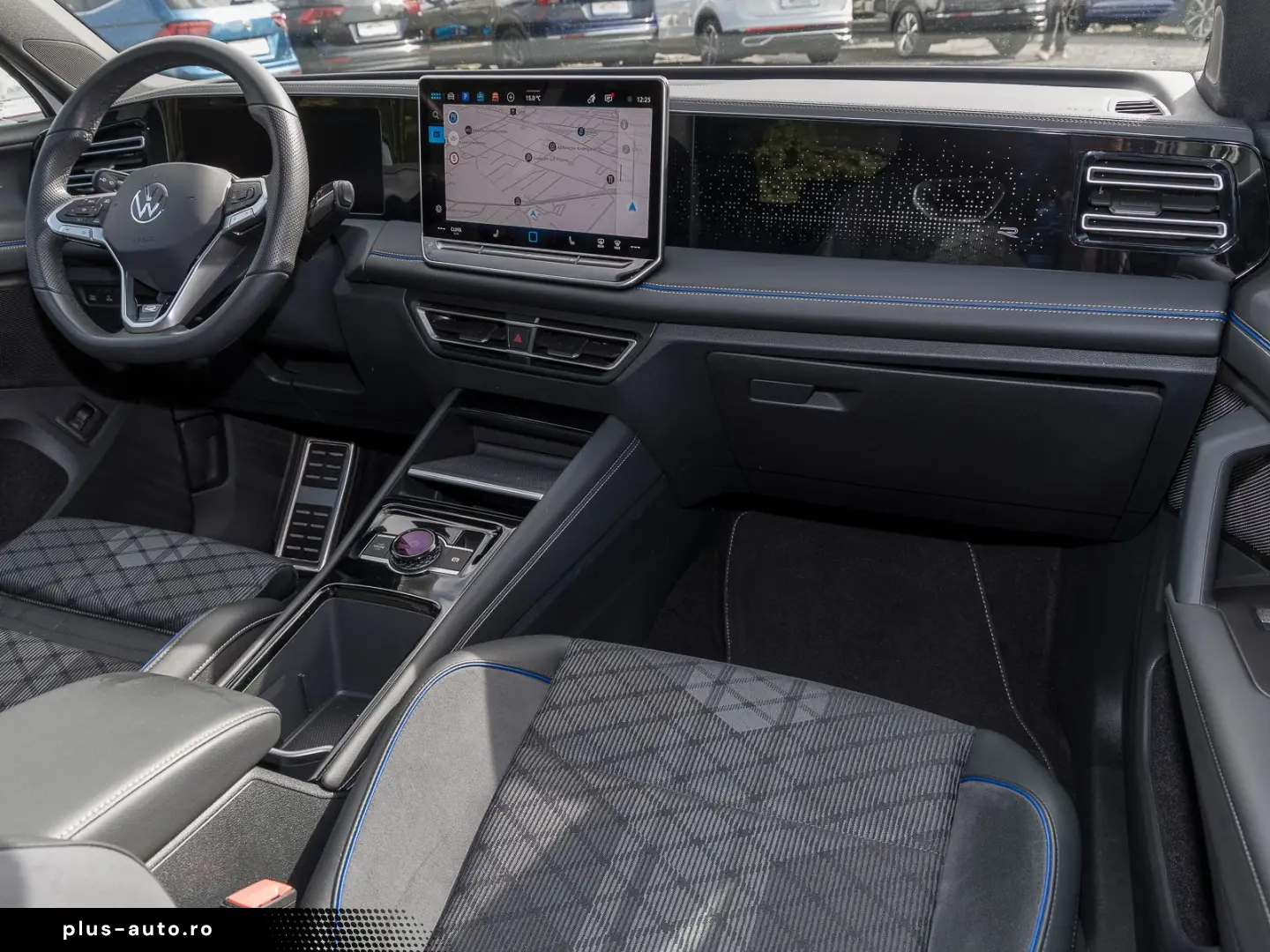 VW Tiguan 2.0 TDI  DSG 4MOTION R-Line PANORAMA DCC