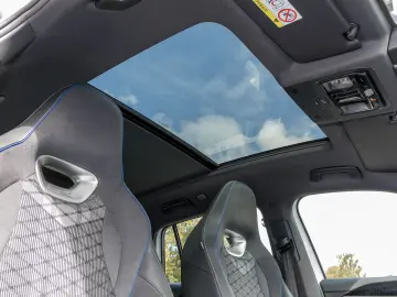 VW Tiguan 2.0 TDI  DSG 4MOTION R-Line PANORAMA DCC