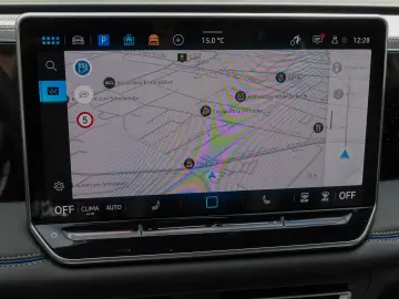 VW Tiguan 2.0 TDI  DSG 4MOTION R-Line PANORAMA DCC