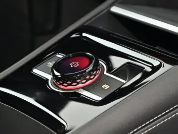 VW Tiguan 2.0 TDI DSG 4 Motion R-line